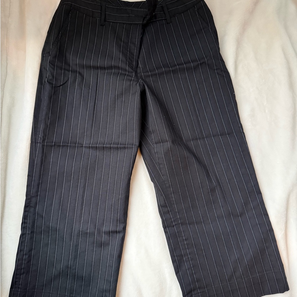 Worthington Women's Black Pinstripe Capri Dress Pants